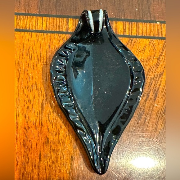 Handblown Marquis Shaped Glass Pendant w/ Black, White & Bronze Swirl Design - Picture 2 of 2